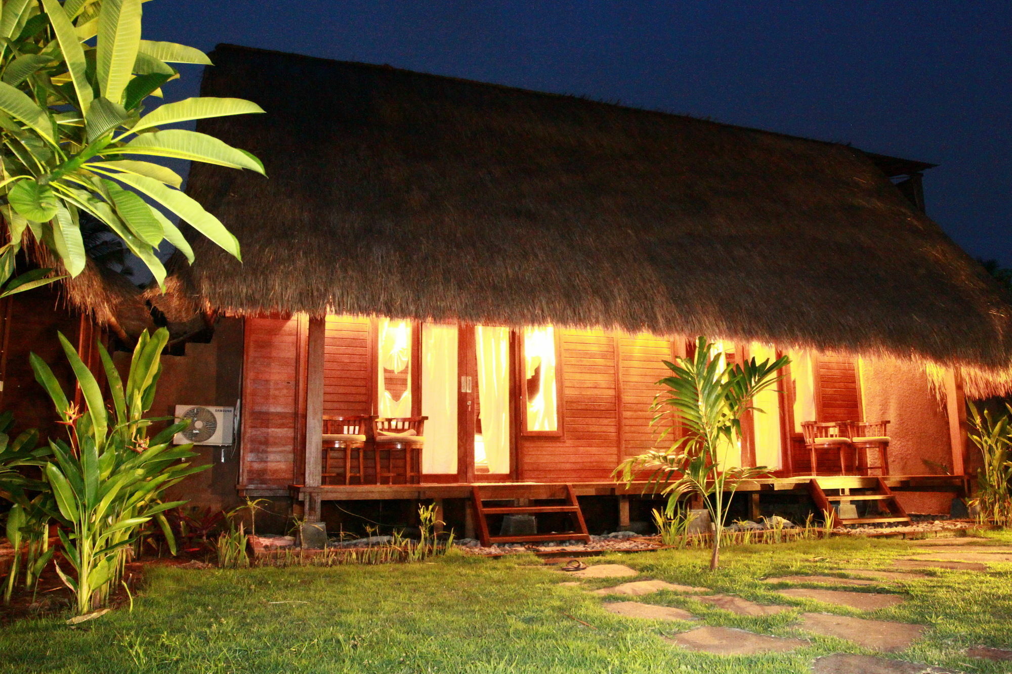 Ts Hut Lembongan Hotel Luaran gambar